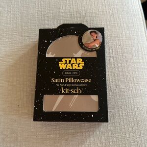 Star Wars & Kitsch Satin Pillowcase in Rebel Alliance (King)